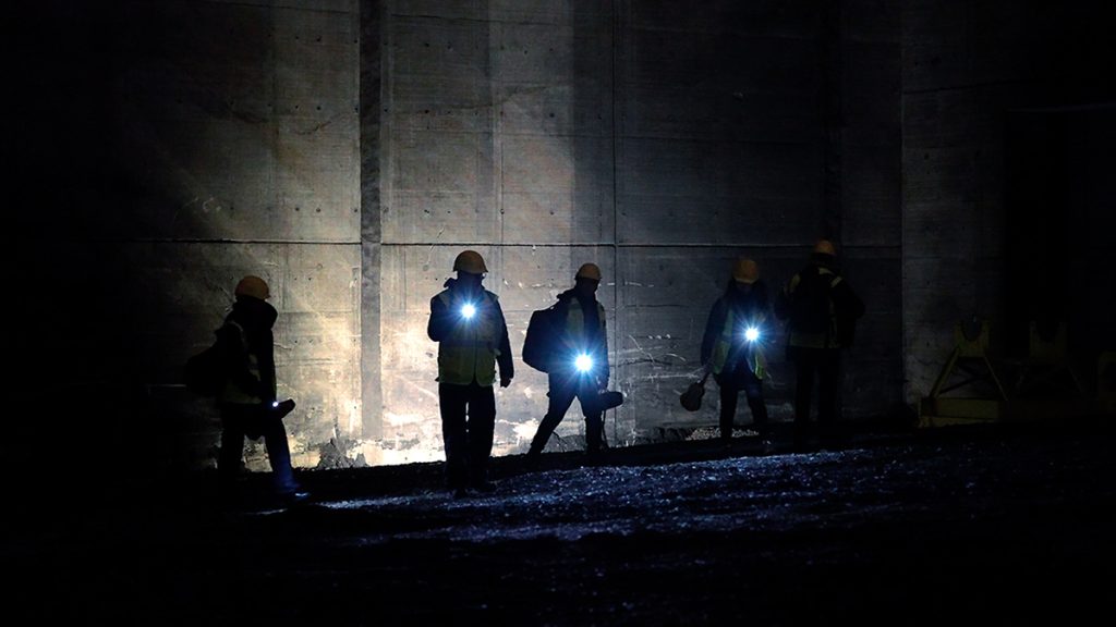 Was ist das hier für ein Ort? Und wer sind die Protagonist:innen? | Foto: Leonie Sens